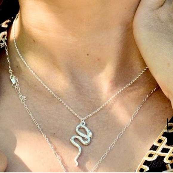 Montresque Jewelry - Rebirth Sterling Silver Hand Etched Serpent Pendant Necklace NEW